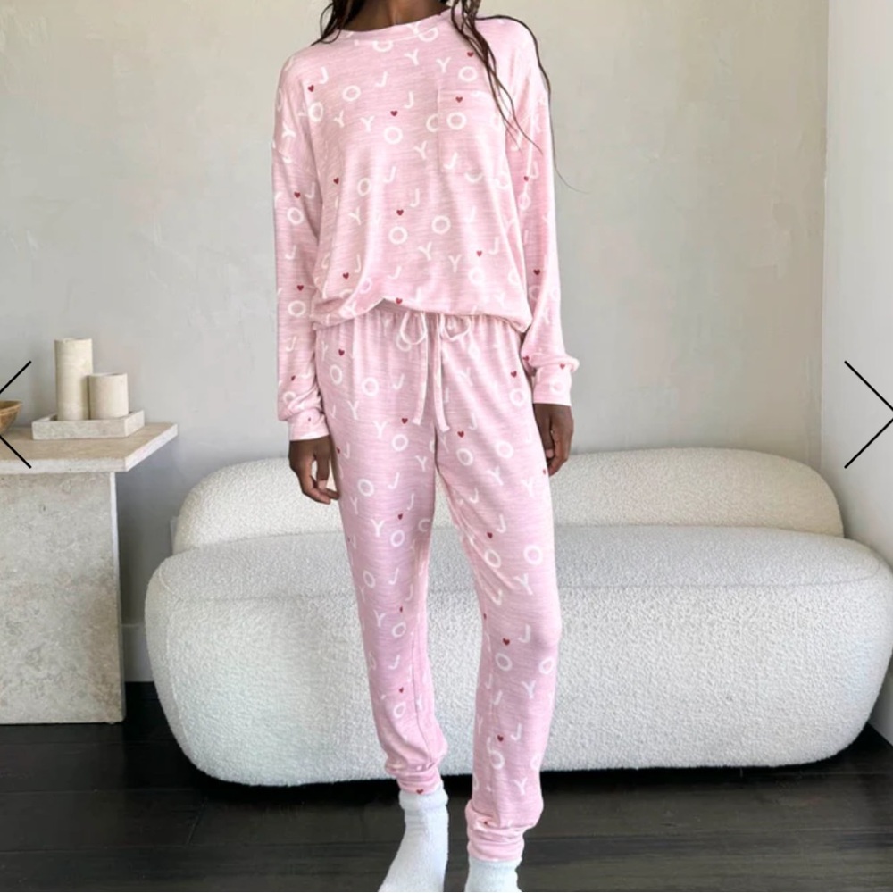 Splendid Pajamas Size Medium, New in Packaging